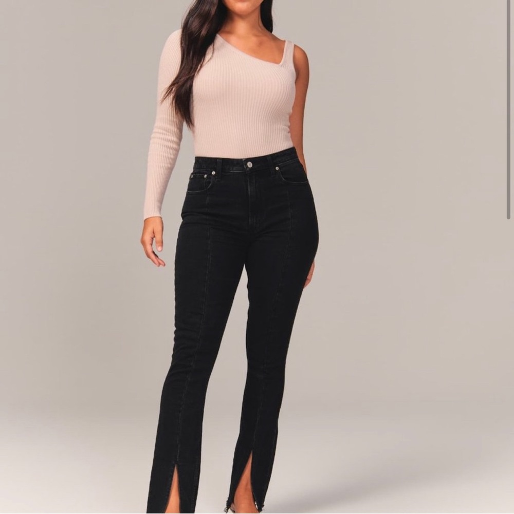 Abercrombie High Rise Skinny Jean size 12 short